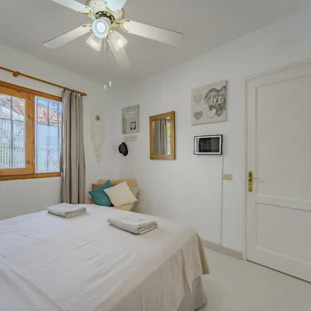 2bedroom Losgigantes Amazing View Free Parking Fibre アパート アカンティラド・デ・ロス・ヒガンテス